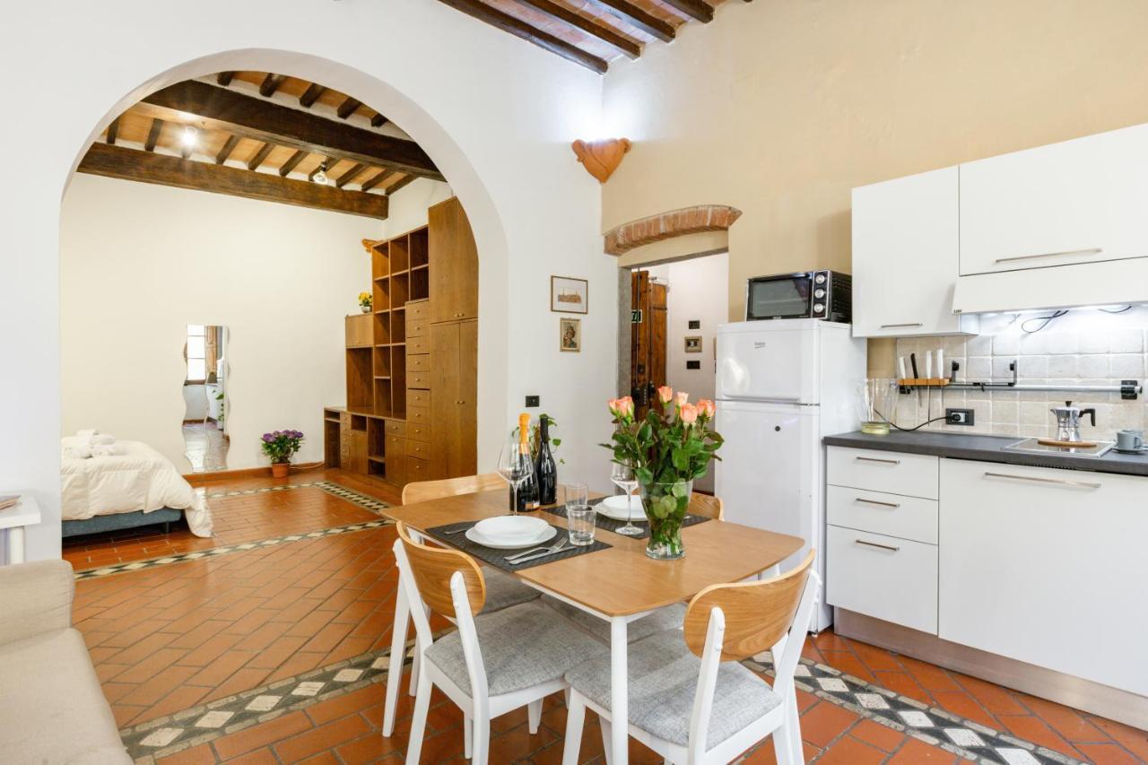 Pisa Stylish Loft In The City Center Bagian luar foto
