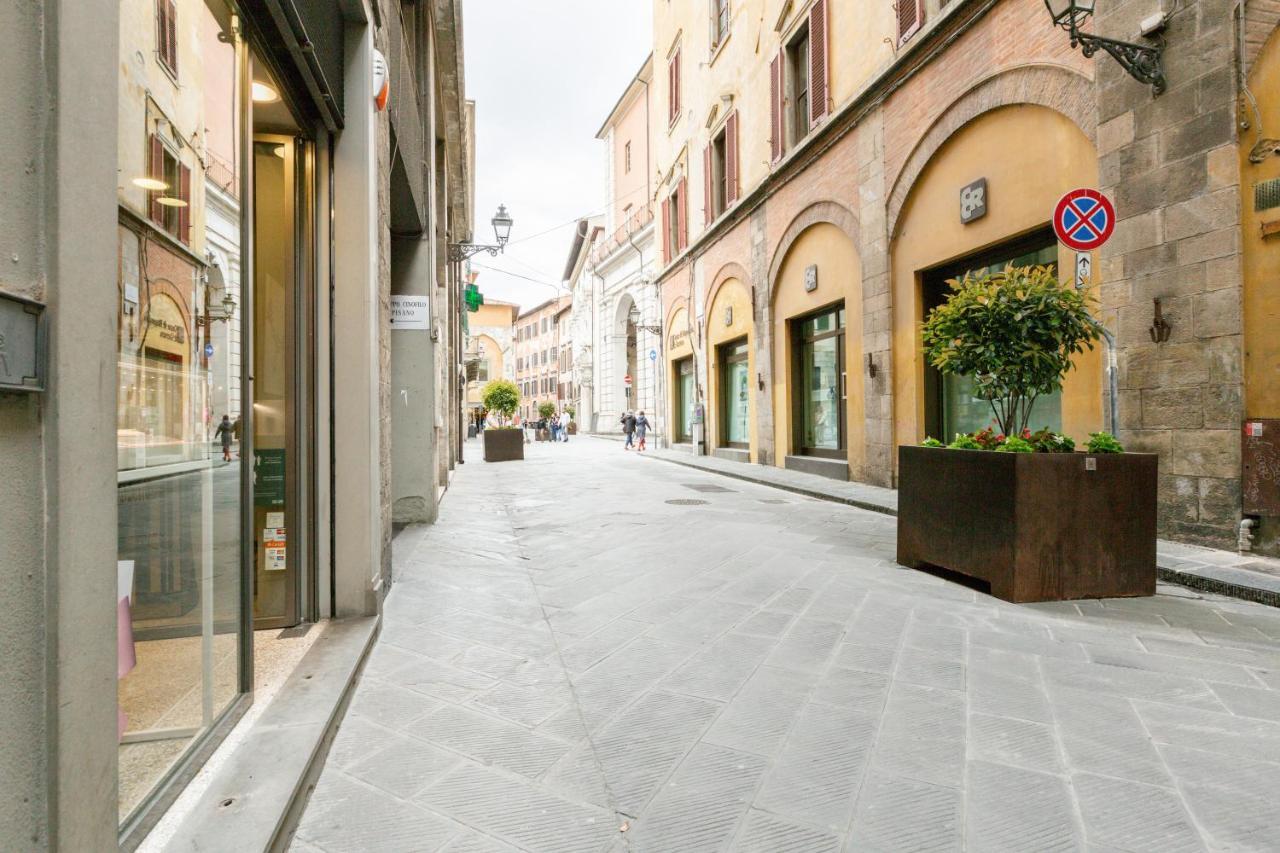 Pisa Stylish Loft In The City Center Bagian luar foto